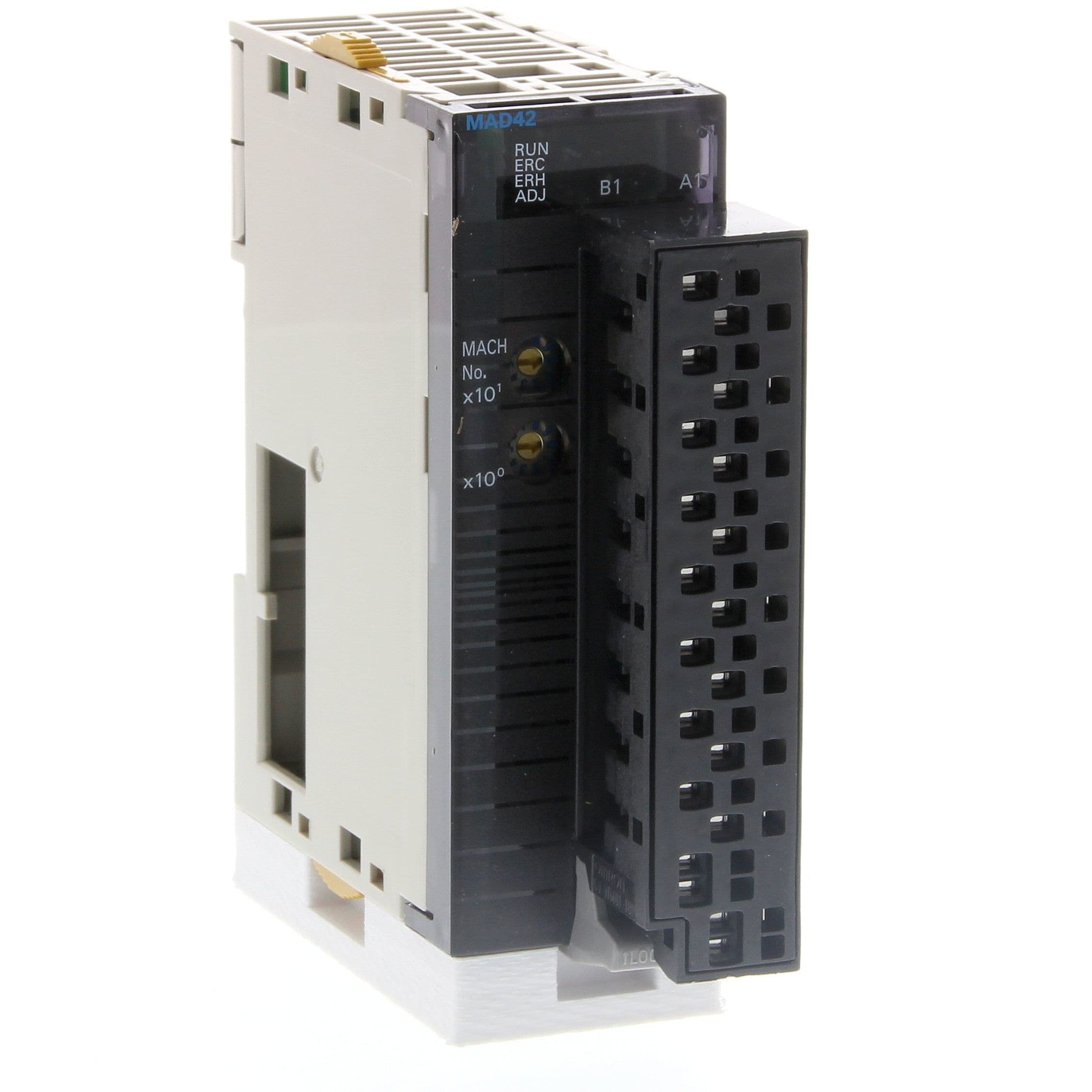 OMRON - Analog I/O unit, 4 x inputs -10 to 10 V, - CJ1W-MAD42(SL)