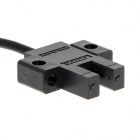 OMRON - Photo micro sensor, slot type, standard - EE-SX670-WR 1M