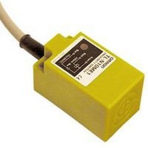 OMRON - Inductive proximity sensor, 10 mm, unshi - TL-N10ME1 2M